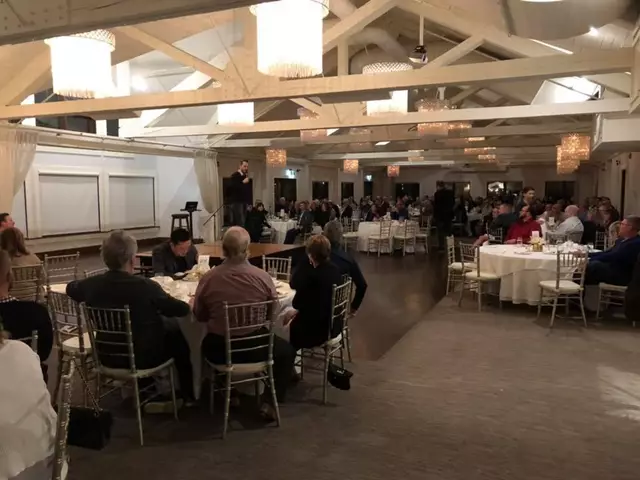 Golf & Country Clubs: Whistle Bear Golf Club 2