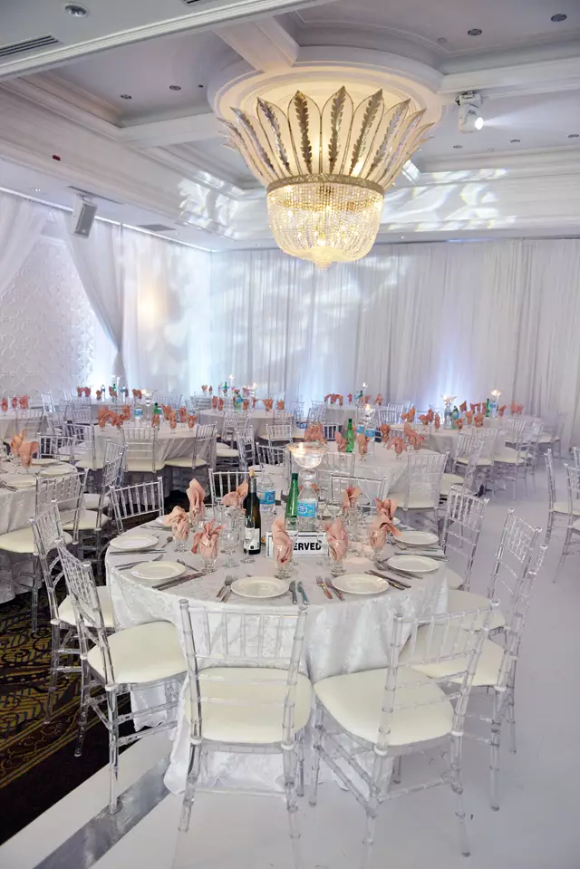 Banquet Halls: Woodbine Banquet and Hotel 5