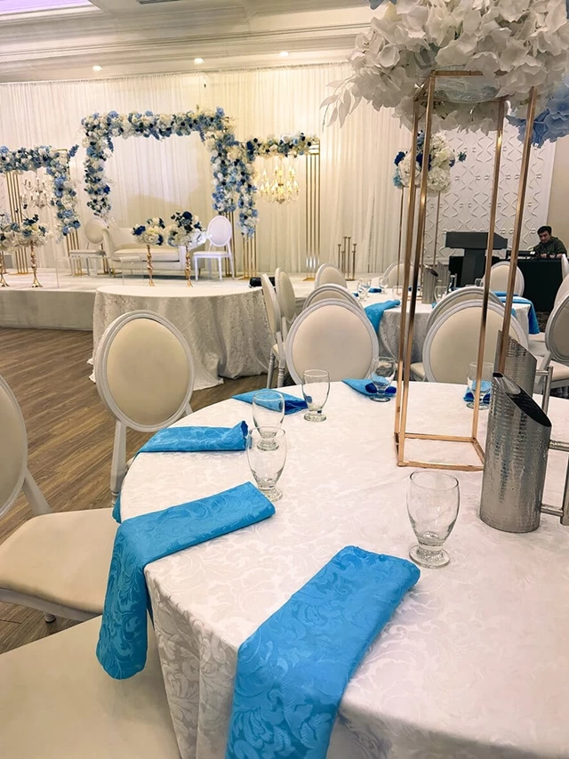 Banquet Halls: Woodbine Banquet and Hotel 5