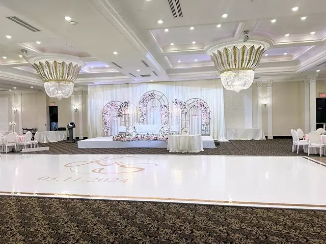 Banquet Halls: Woodbine Banquet and Hotel 4