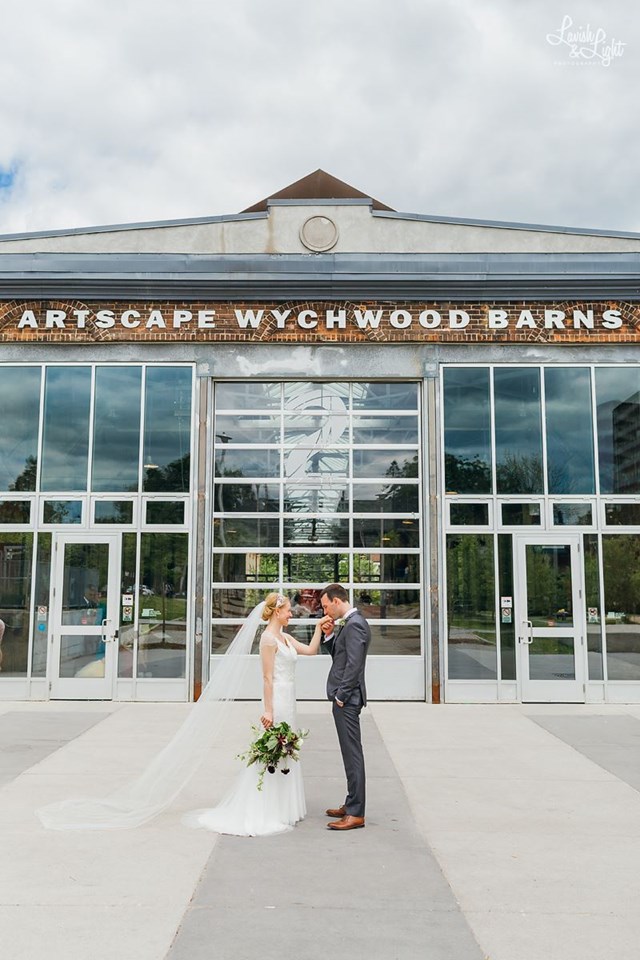 Special Event Venues: Wychwood Barns 16