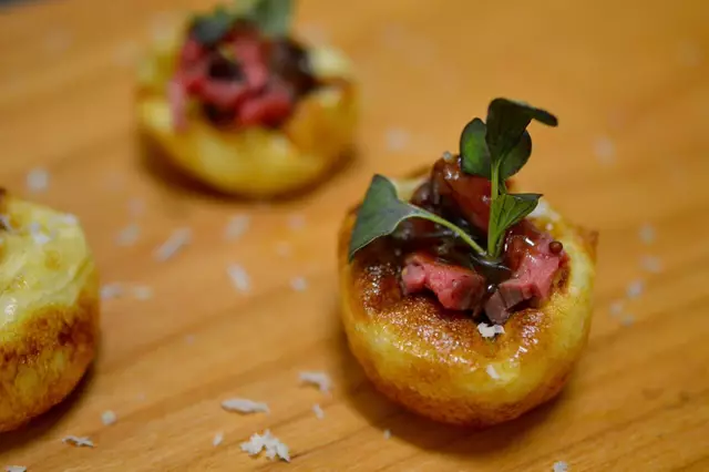 Full Service Caterers: elle cuisine 16